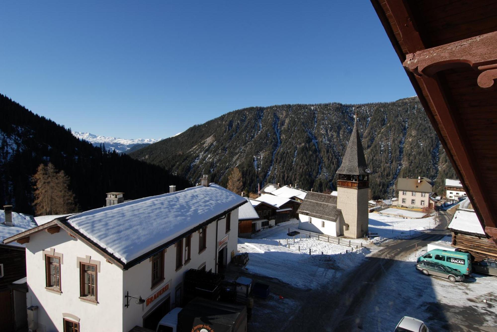 Hotel Ducan Monstein Exterior photo