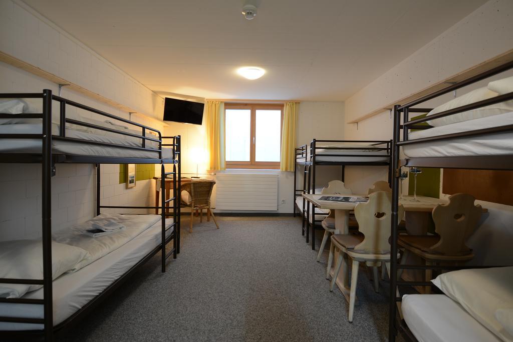 Hotel Ducan Monstein Exterior photo