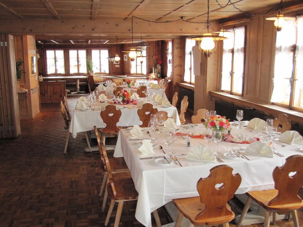 Hotel Ducan Monstein Exterior photo