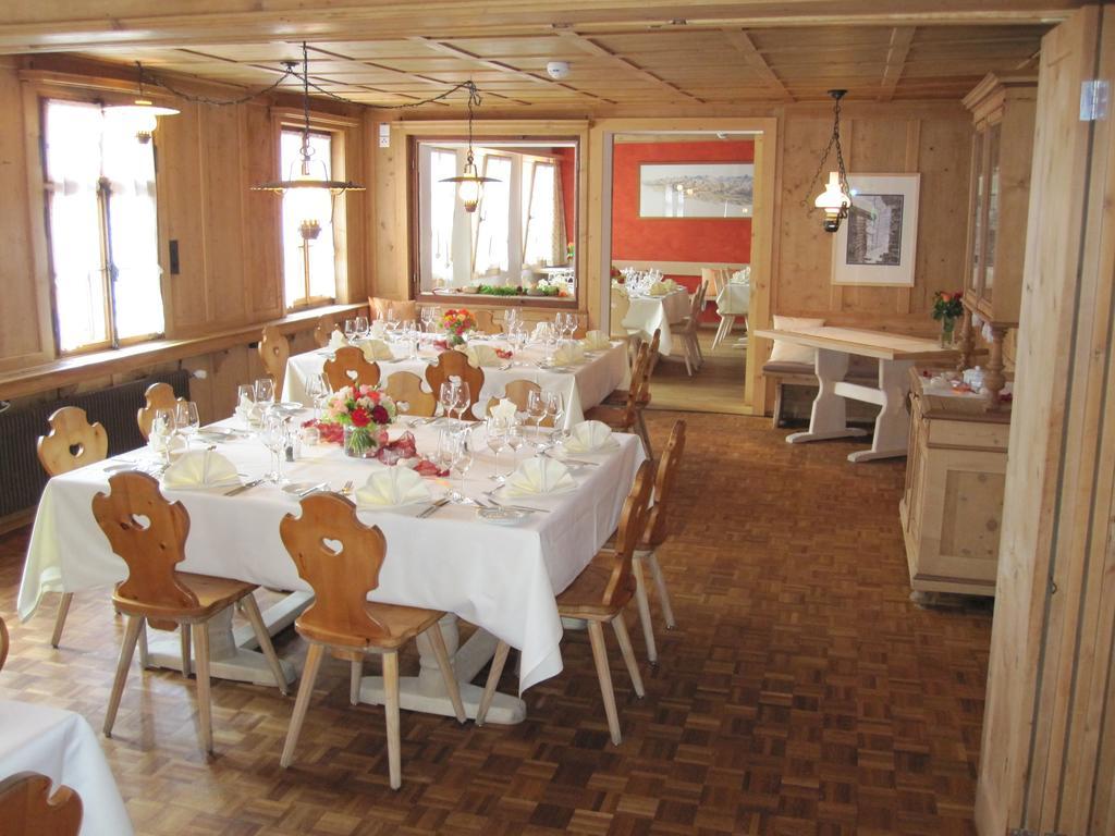 Hotel Ducan Monstein Exterior photo